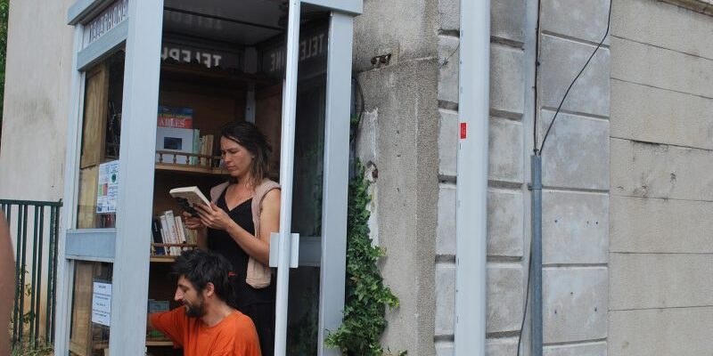 Cabine Boîte à livres
