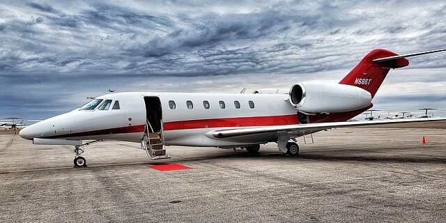 airplane-g05df82048_640