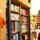 « On a du rhum martiniquais pas mauvais, un rhum arrangé qu’a du succès, une tireuse comme dans un vrai bar … » Et plein de BD humoristiques à vendre. Bienvenue au bar-librairie des éditions Rouquemoute, 6 allée Susan B Anthony, à Nantes.